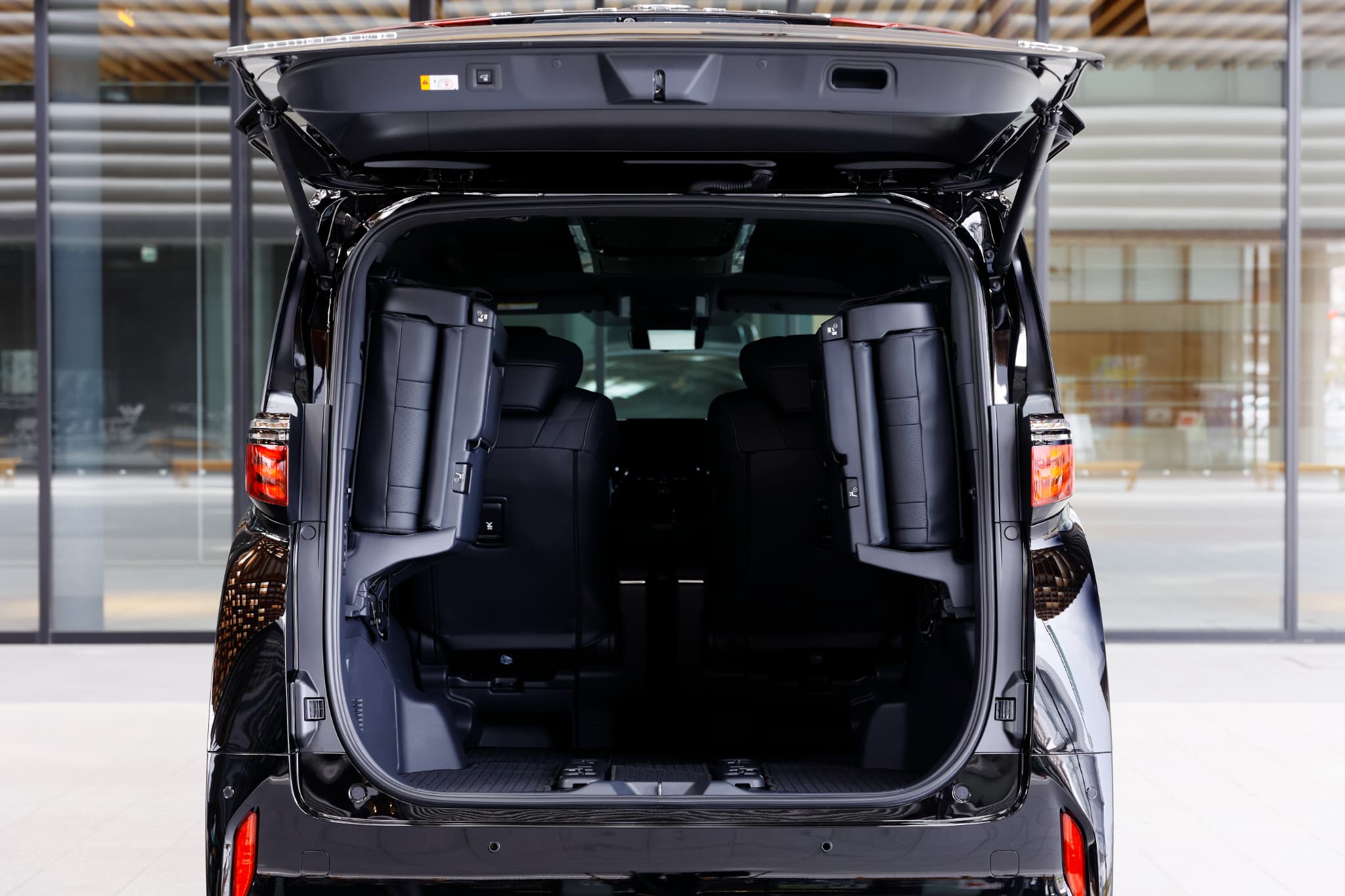 年末準備の動き出しに。12月は“まとめ買い”にも便利な1台を